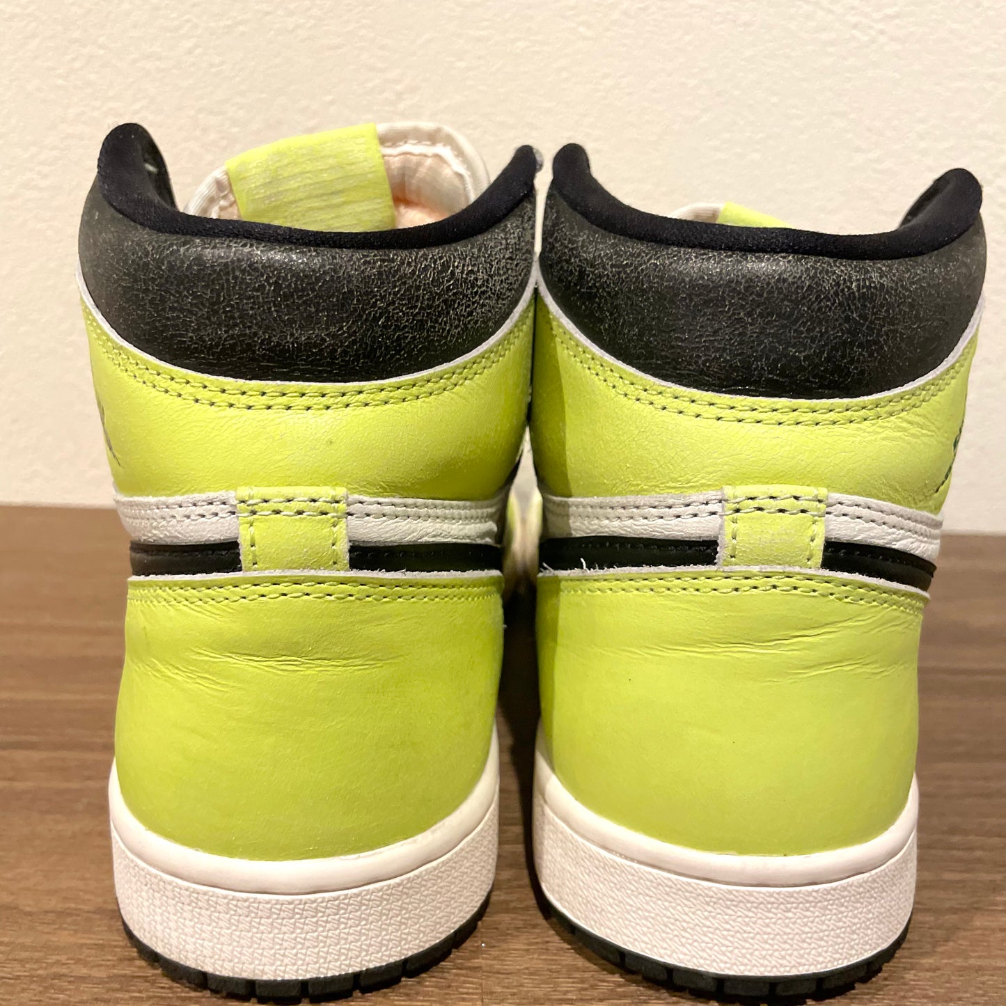 NIKE AIR JORDAN 1 HIGH OG Volt 26.5cm