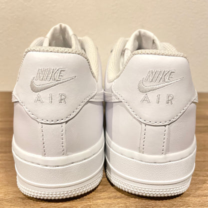 NIKE W AIR FORCE 1 '07 24cm