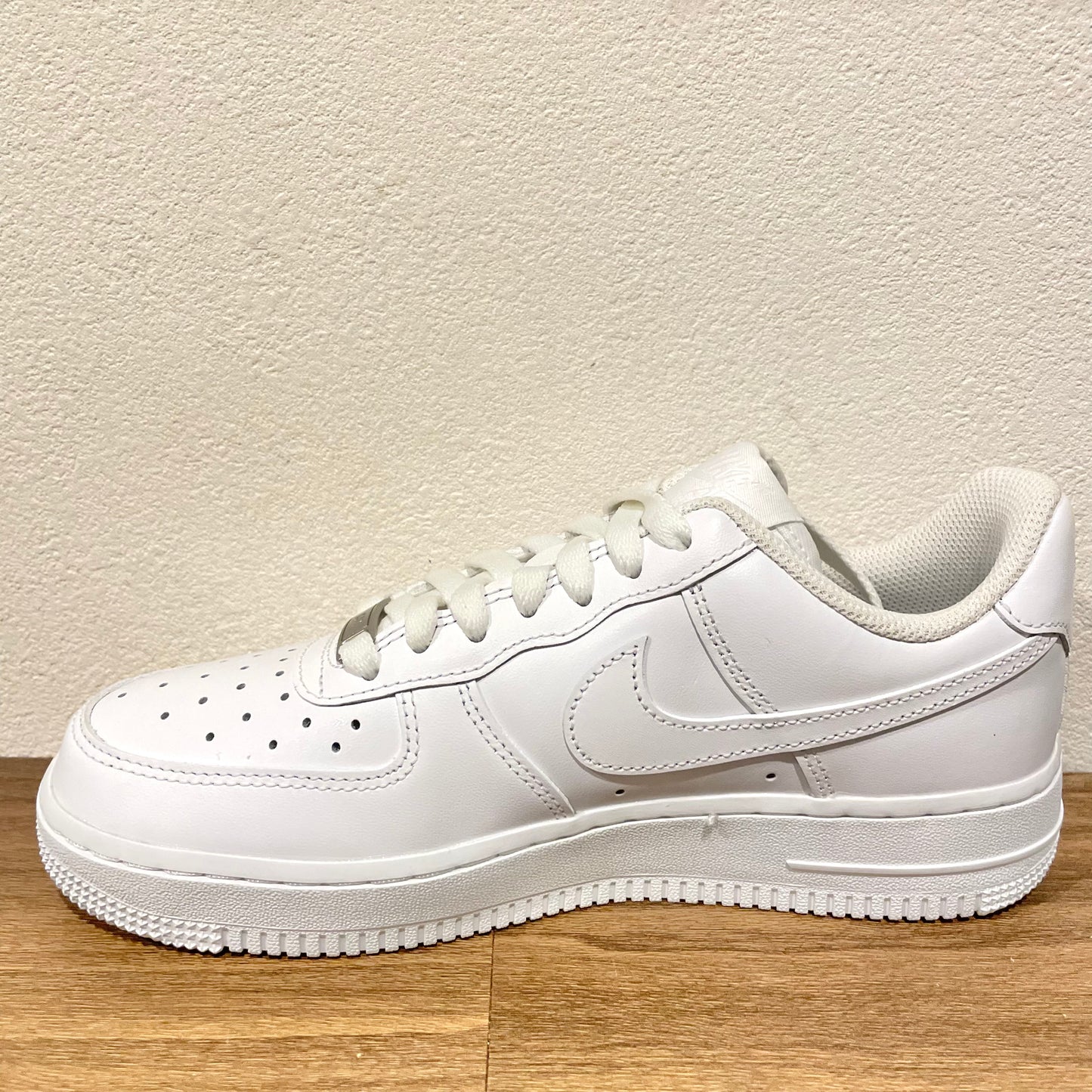 NIKE W AIR FORCE 1 '07 24cm