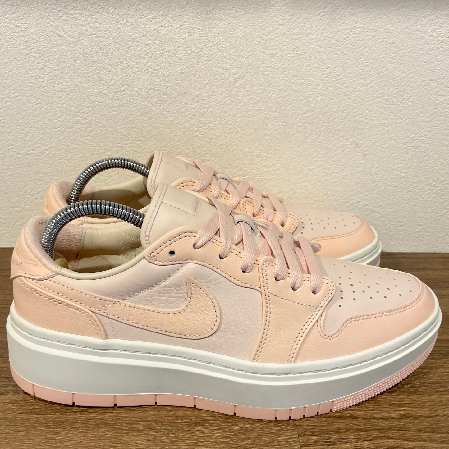 NIKE W AIR JORDAN 1 ELEVATE LOW  27cm