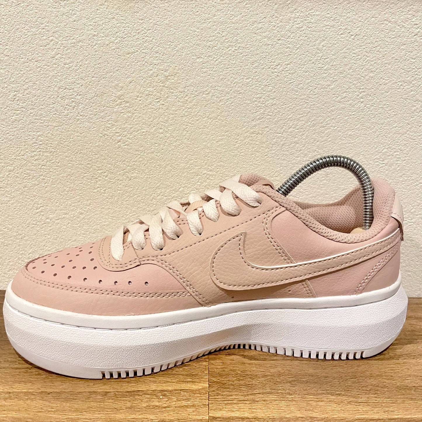 NIKE W COURT VISION ALTA LTR 24cm