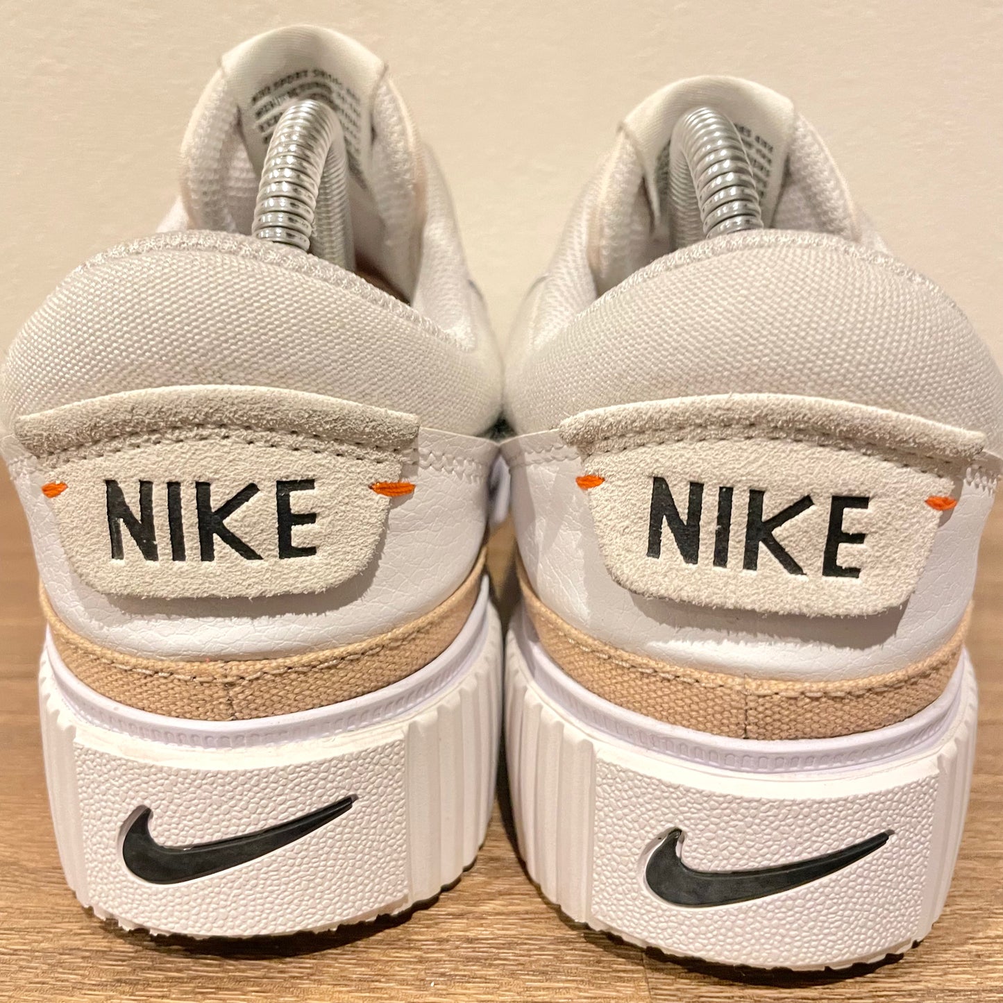 NIKE WMNS COURT LEGACY LIFT 25cm