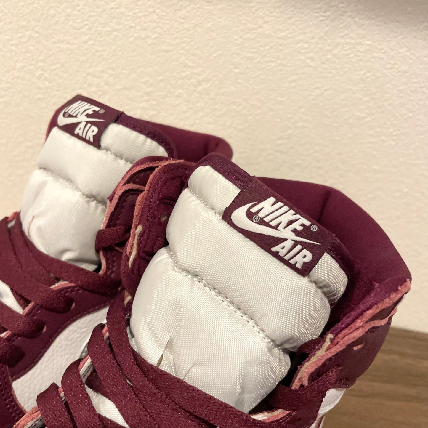 NIKE AIR JORDAN 1 RETRO HIGH OG BORDEAUX 28.5cm