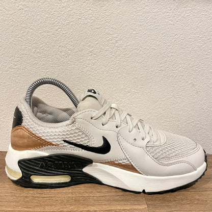 NIKE W AIR MAX EXCEE 23cm