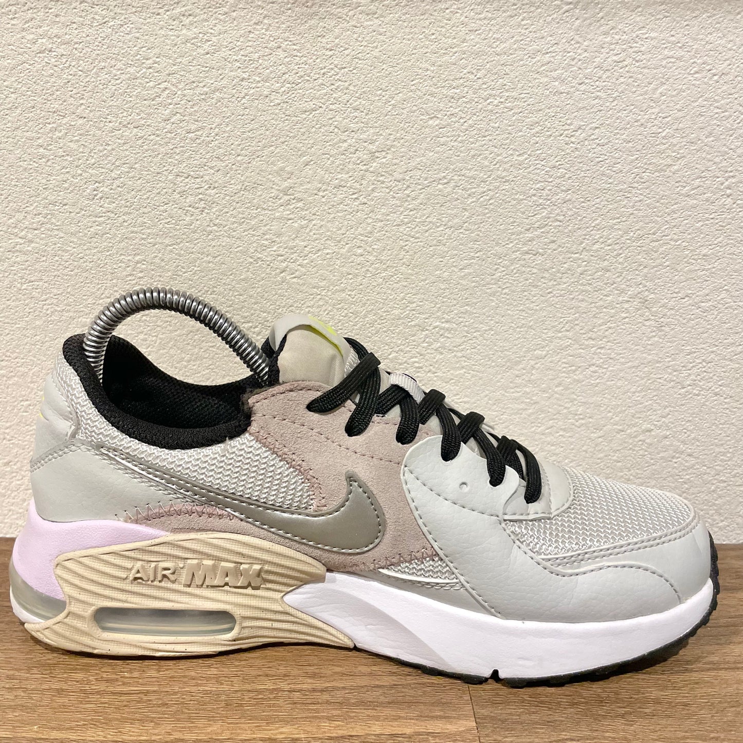 NIKE AIR MAX EXCEE 23.5cm