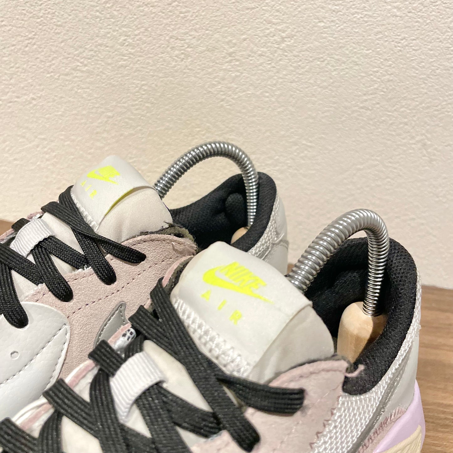 NIKE AIR MAX EXCEE 23.5cm