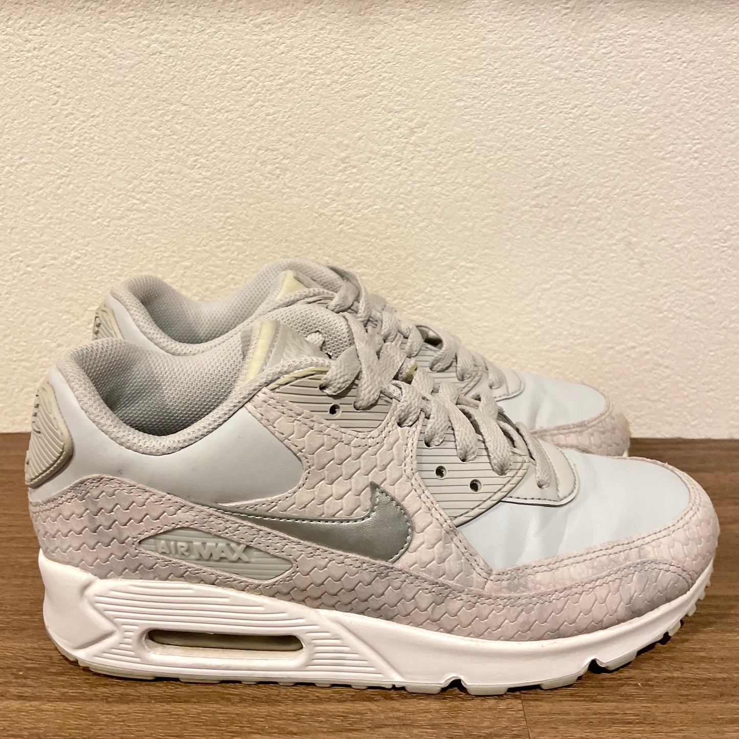 NIKE WMNS AIR MAX 90 PRM 24.5cm