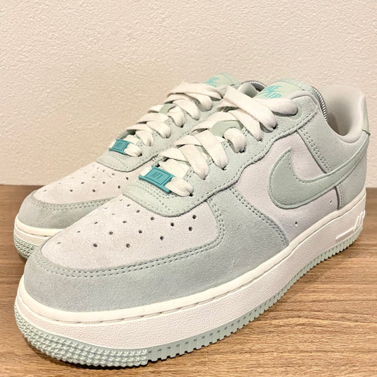 NIKE W AIR FORCE 1'07 SE 25cm