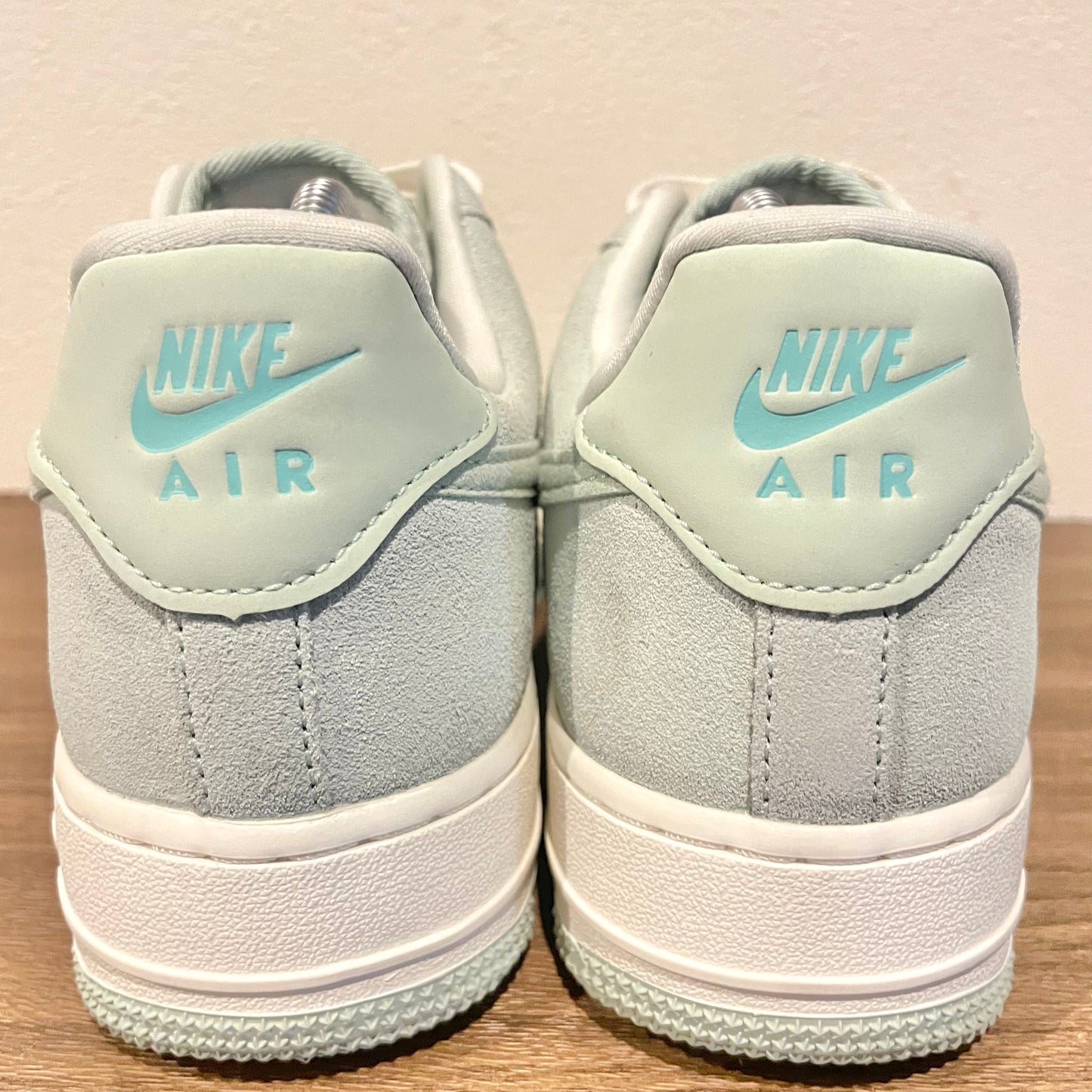 NIKE W AIR FORCE 1'07 SE 25cm