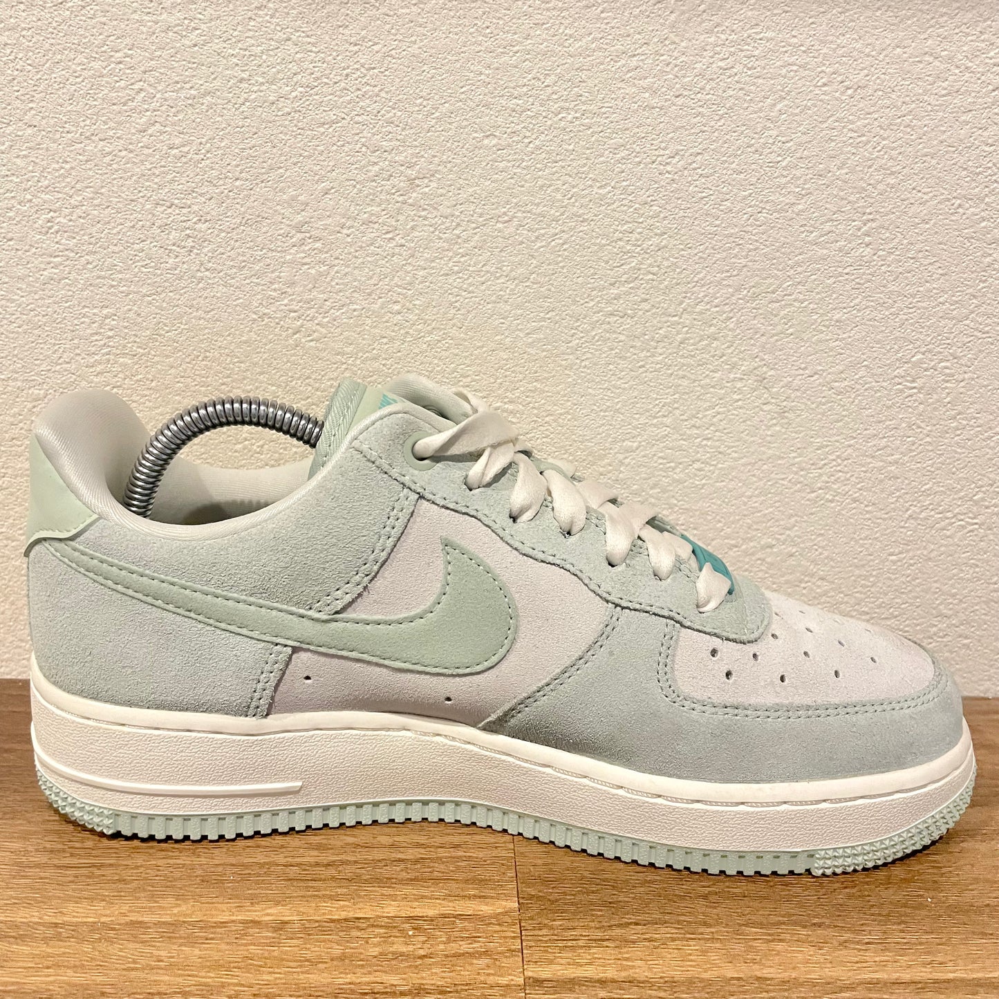NIKE W AIR FORCE 1'07 SE 25cm
