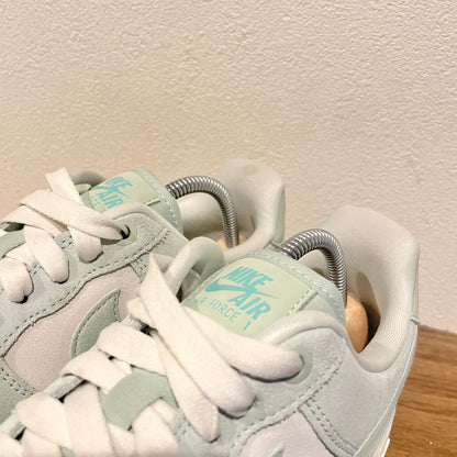 NIKE W AIR FORCE 1'07 SE 25cm