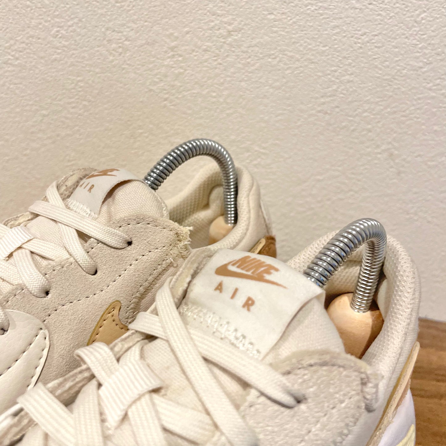 NIKE W AIR MAX EXCEE 23.5cm