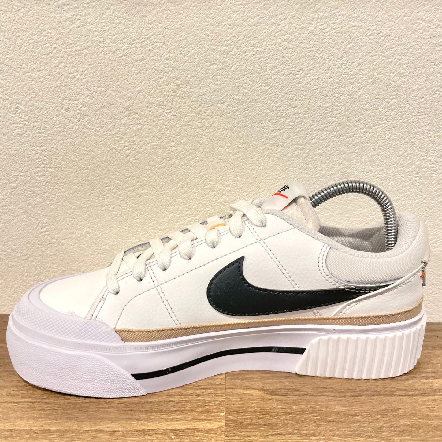 NIKE WMNS COURT LEGACY LIFT 24cm