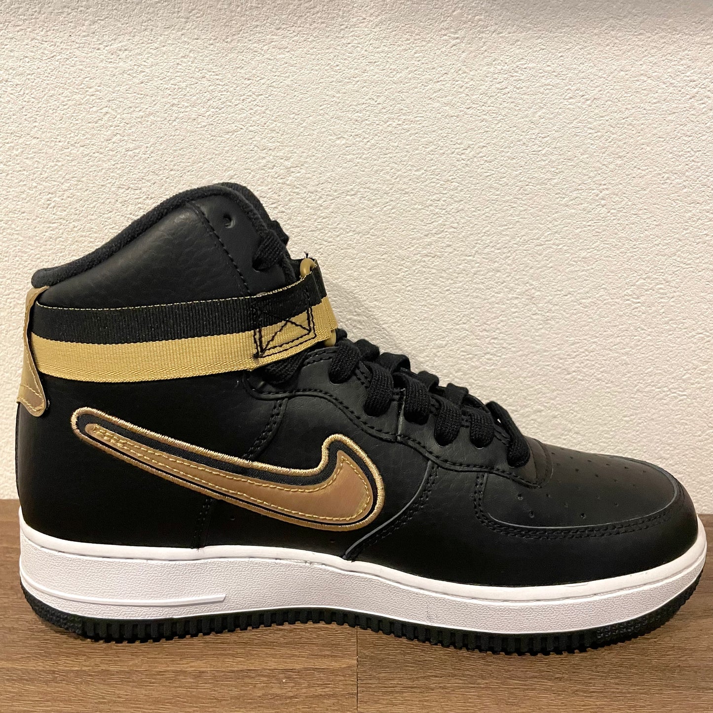 NIKE AIR FORCE 1 HIGH 07 LV8 SPORT NBA 26cm
