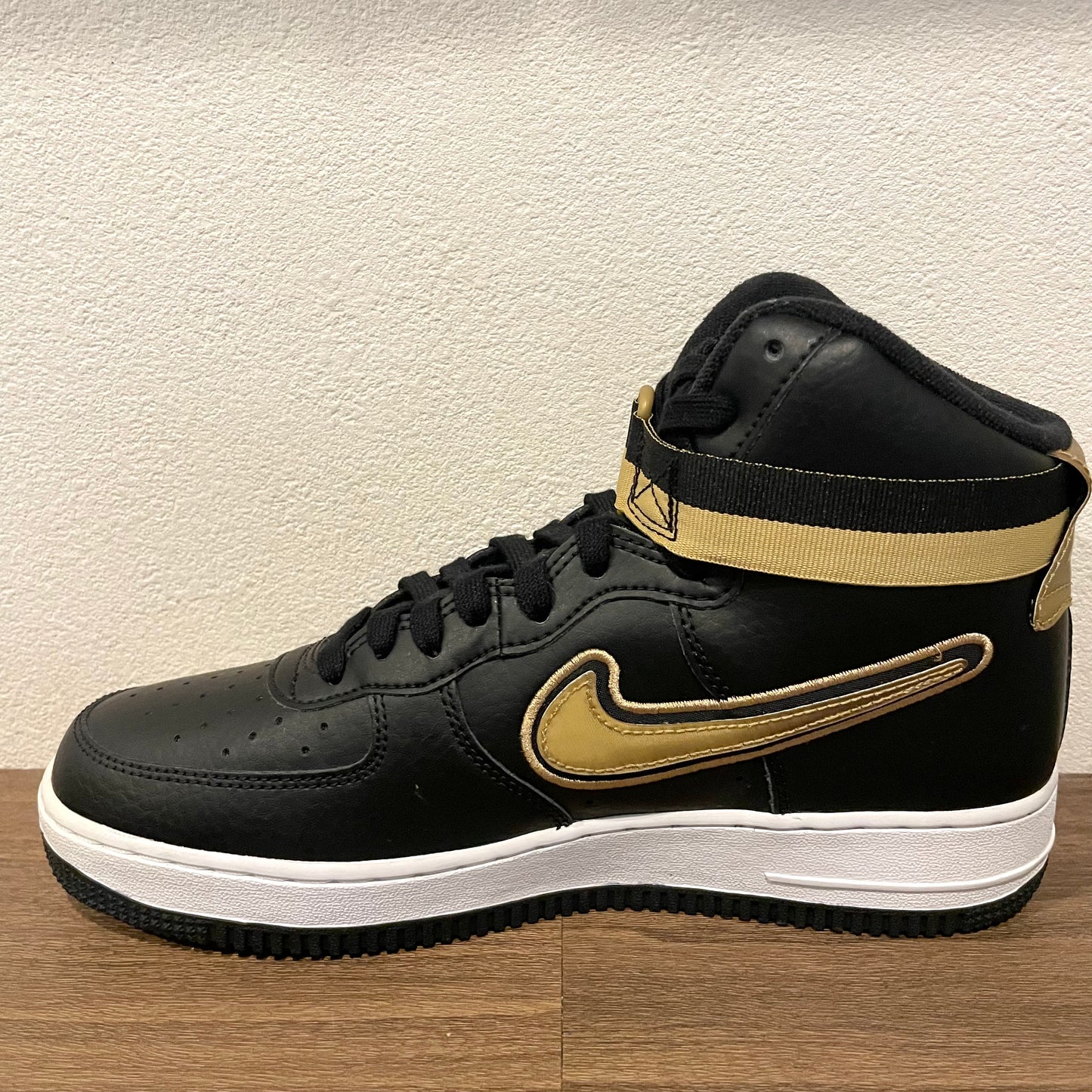 NIKE AIR FORCE 1 HIGH 07 LV8 SPORT NBA 26cm