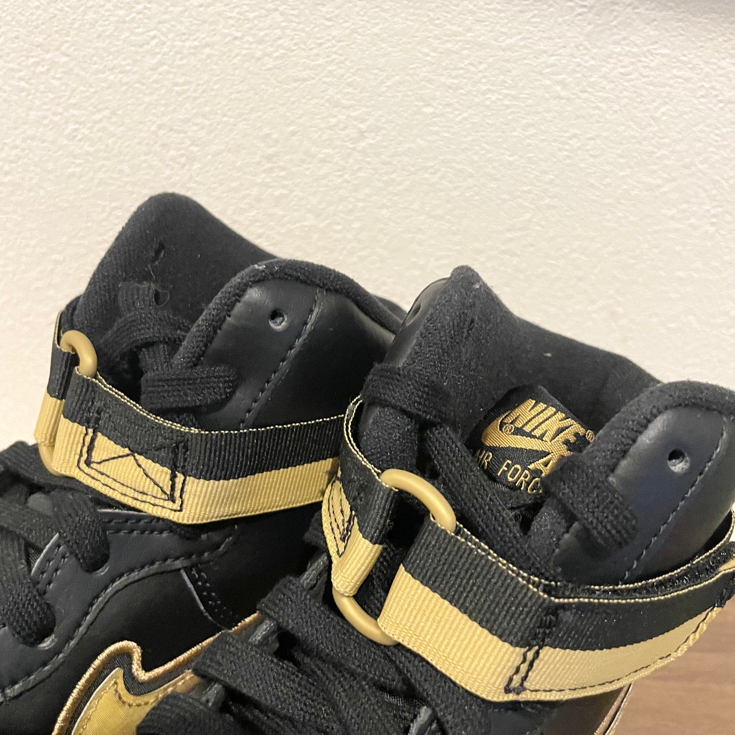 NIKE AIR FORCE 1 HIGH 07 LV8 SPORT NBA 26cm