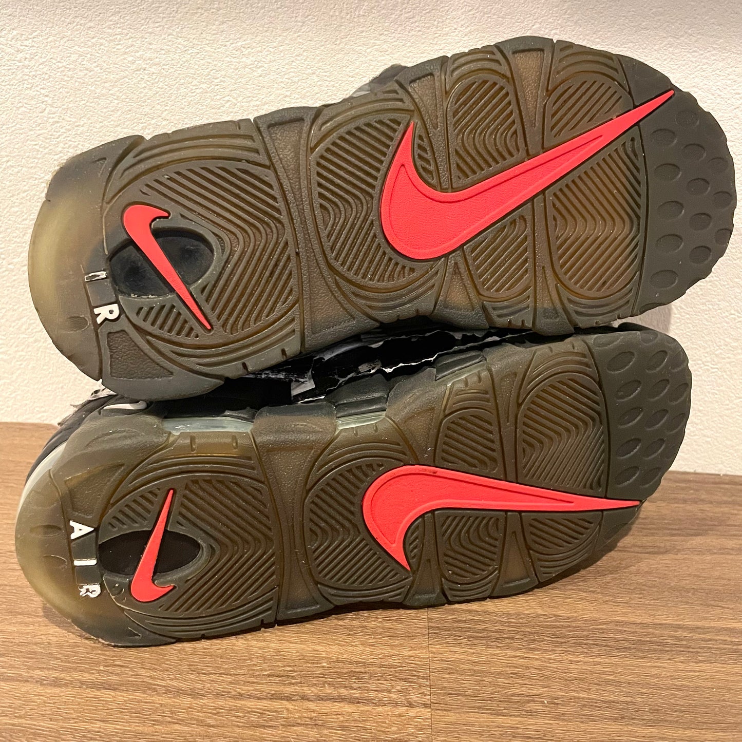 NIKE AIR MORE UPTEMPO 96 Made You Look 26.5cm