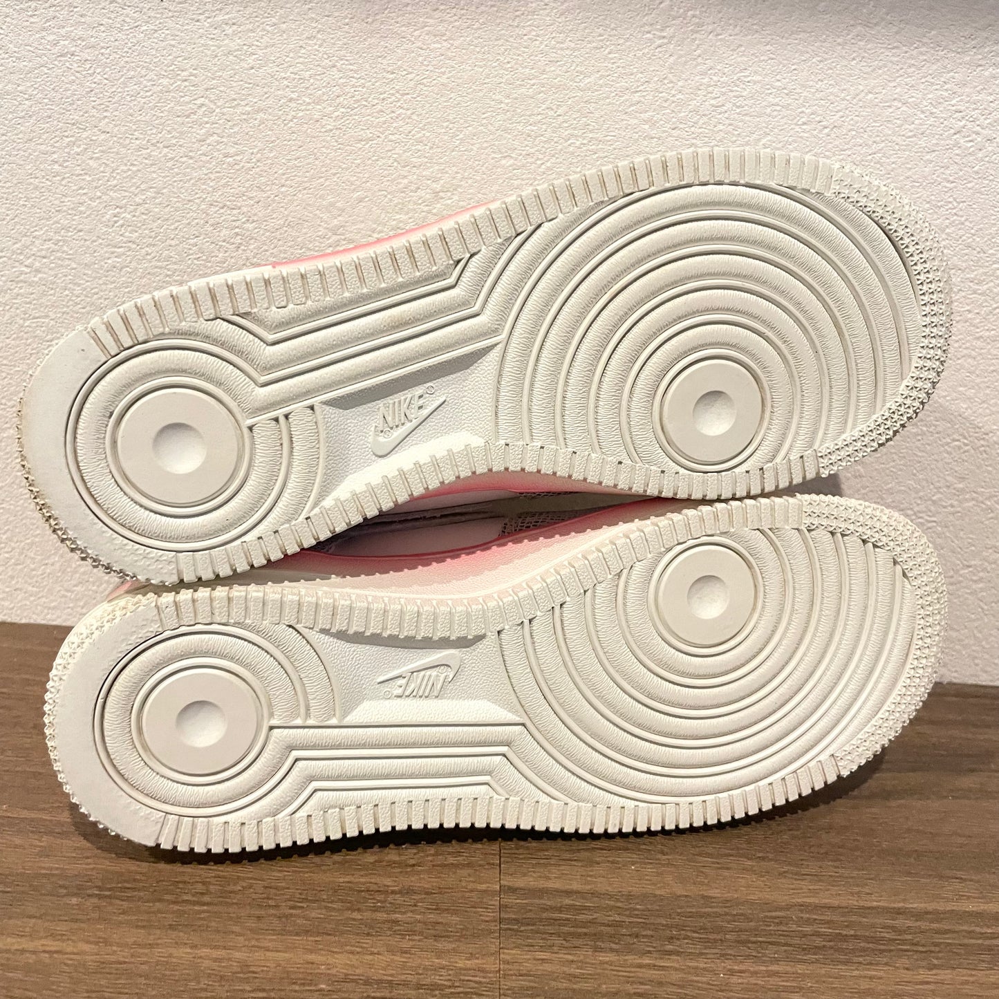 NIKE WMNS AIR FORCE 1 '07 LX PHANTOM 23cm