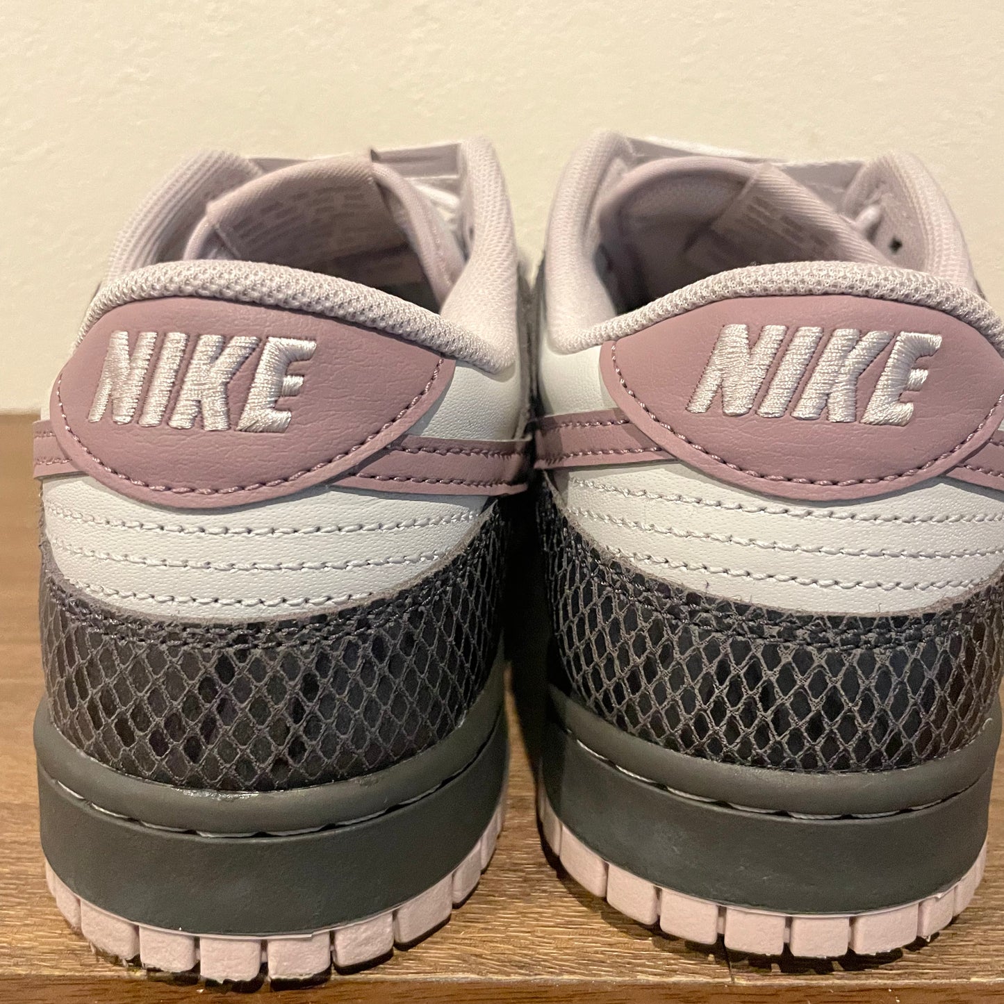 NIKE DUNK LOW SE Snakeskin 28cm