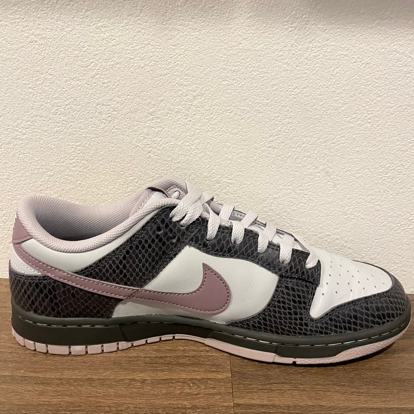 NIKE DUNK LOW SE Snakeskin 28cm
