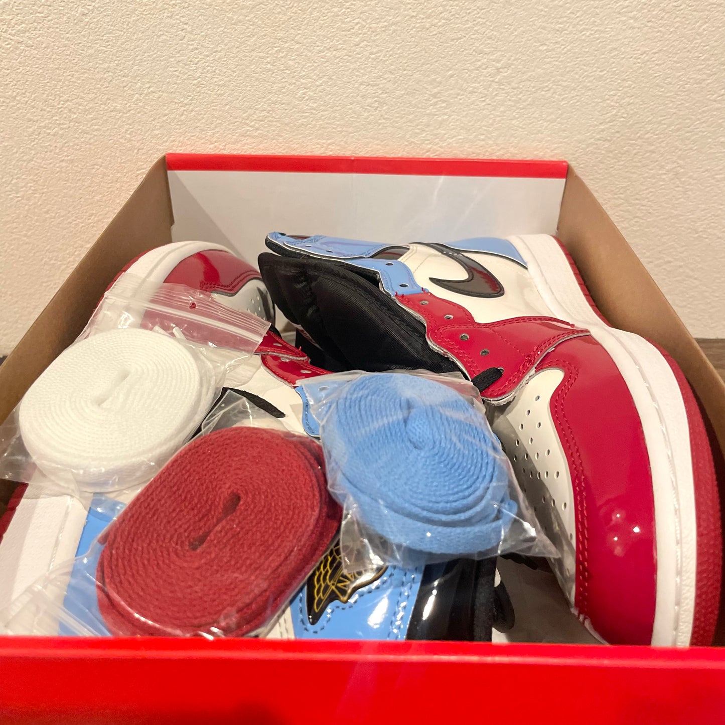 NIKE AIR JORDAN 1 RETRO HIGH OG FEARLESS  28cm