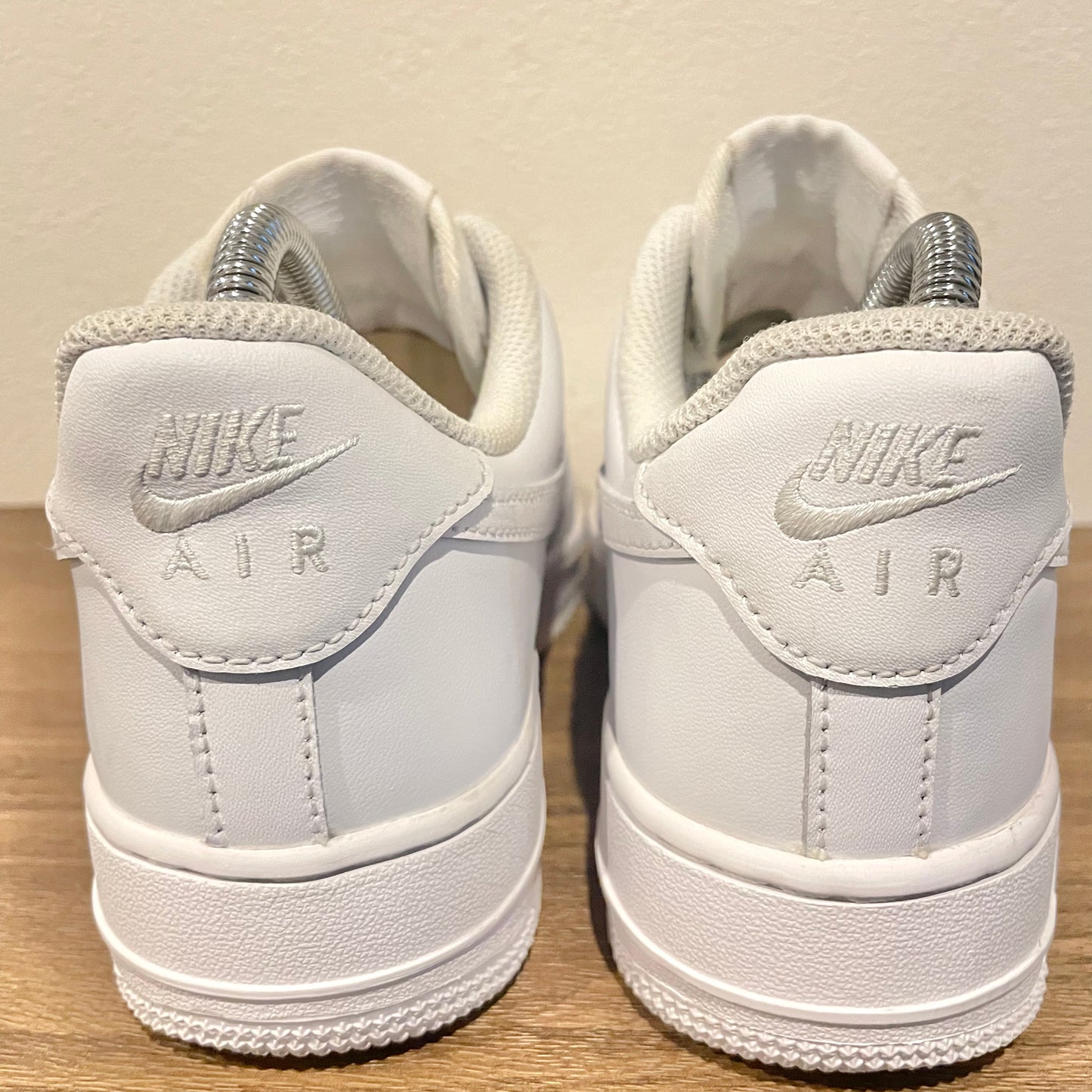 NIKE WMNS AIR FORCE 1 '07 WHITE 24.5cm