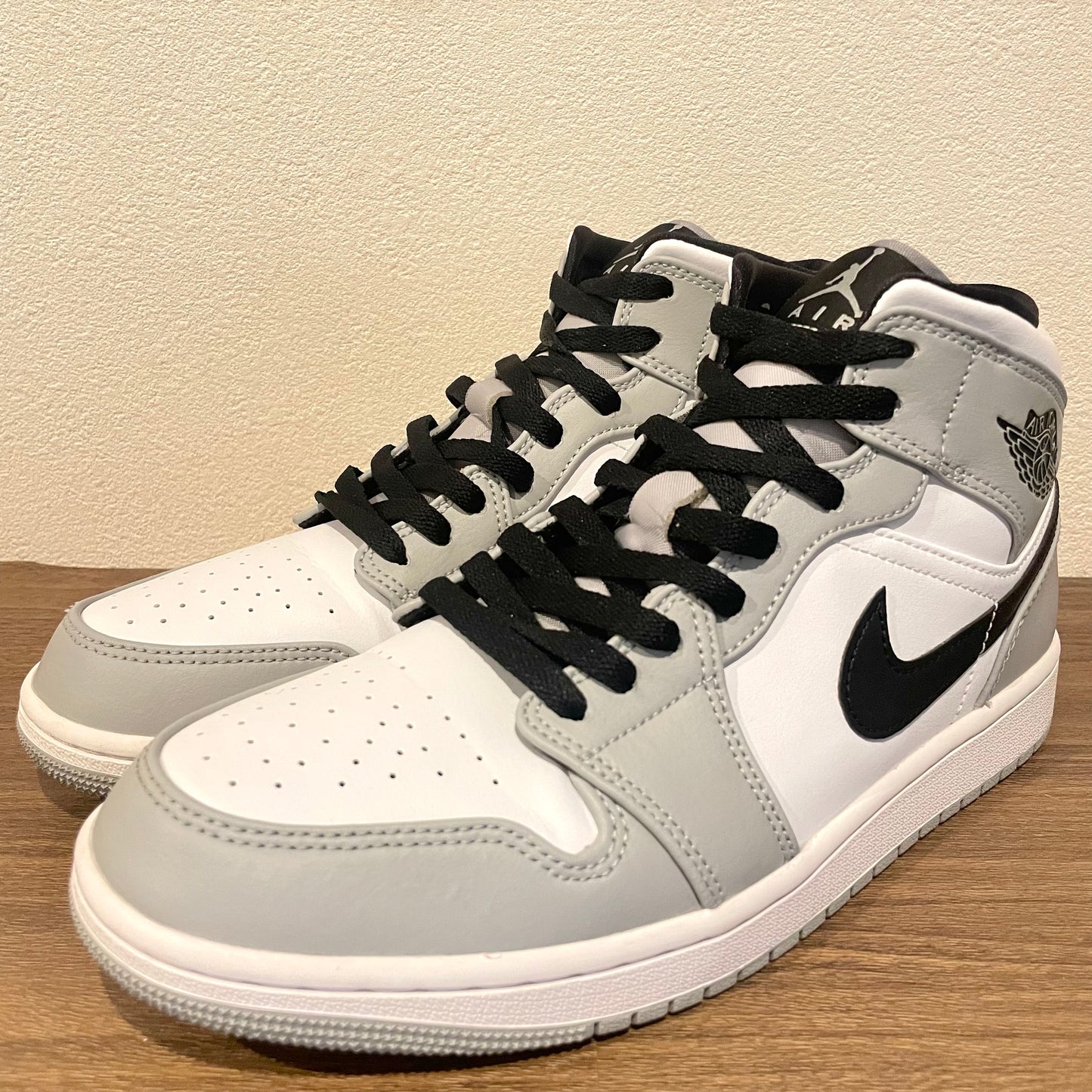 NIKE AIR JORDAN 1 MID SMOKE GREY 27.5cm