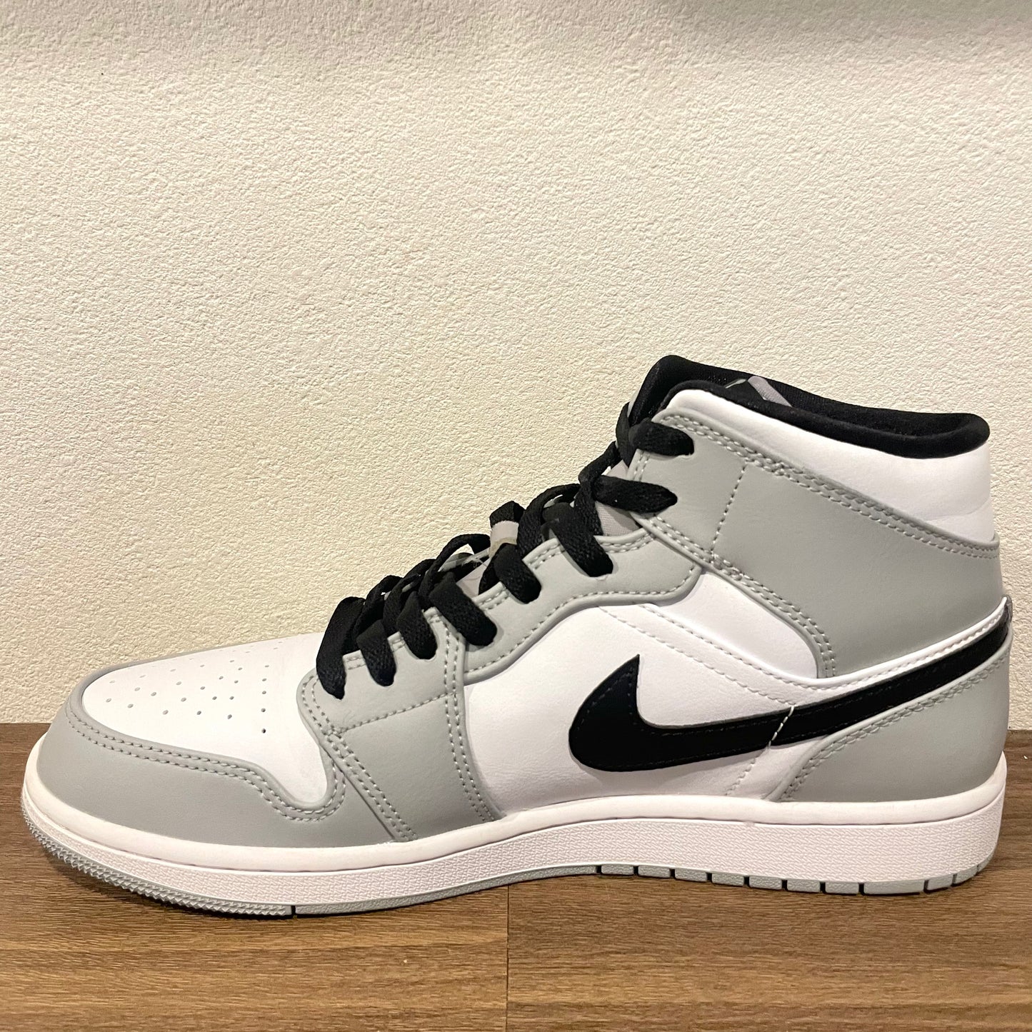 NIKE AIR JORDAN 1 MID SMOKE GREY 27.5cm