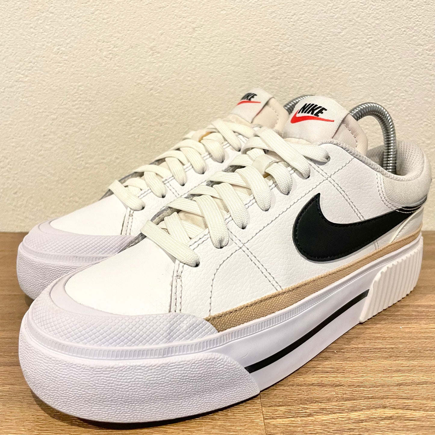 NIKE WMNS COURT LEGACY LIFT 23.5cm