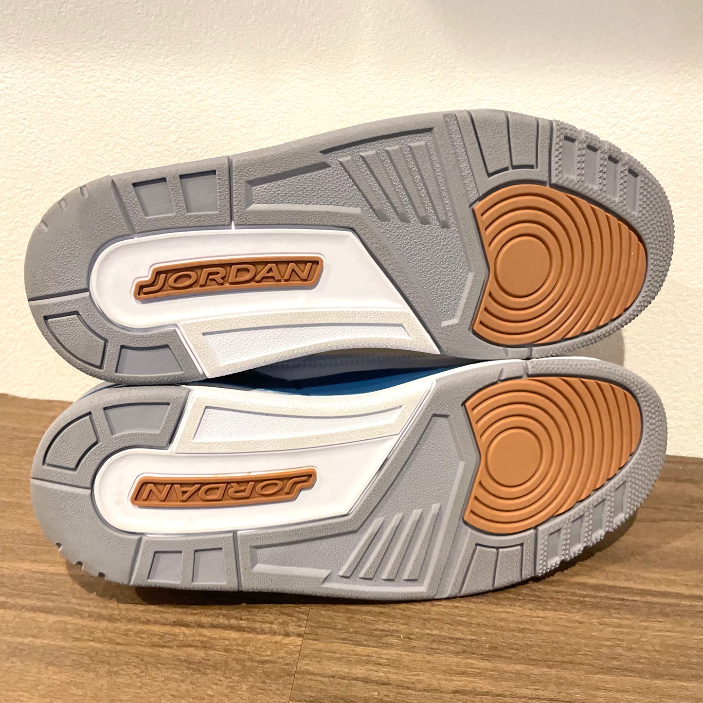 NIKE AIR JORDAN 3 RETRO True Blue and Copper 28cm